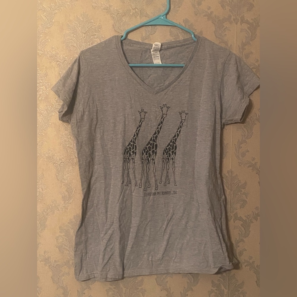 Cleveland Metroparks Zoo Giraffe T-Shirt